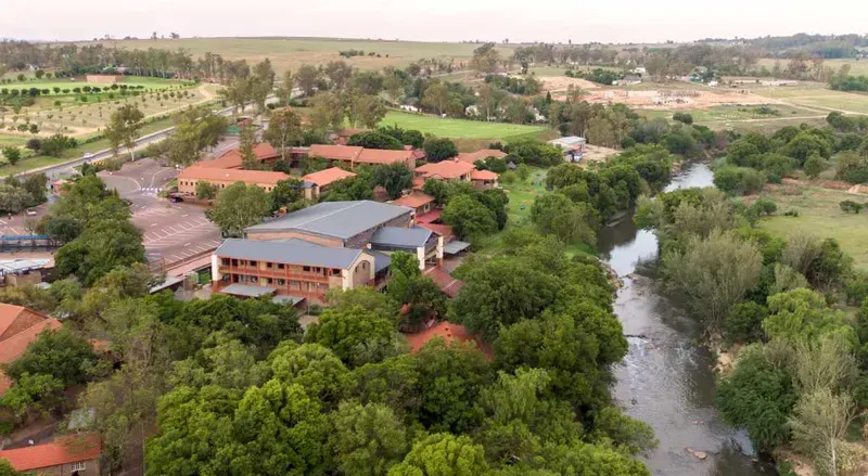 HeronBridge College campus