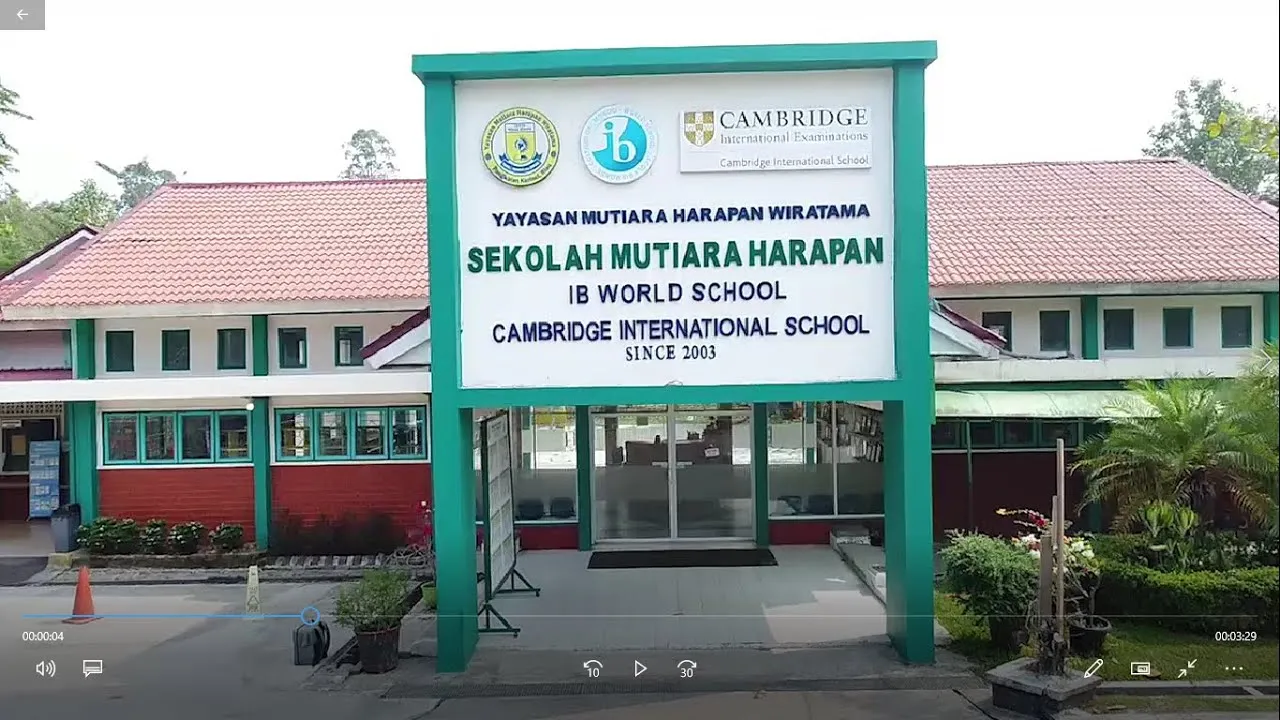 Mutiara Harapan Islamic School campus