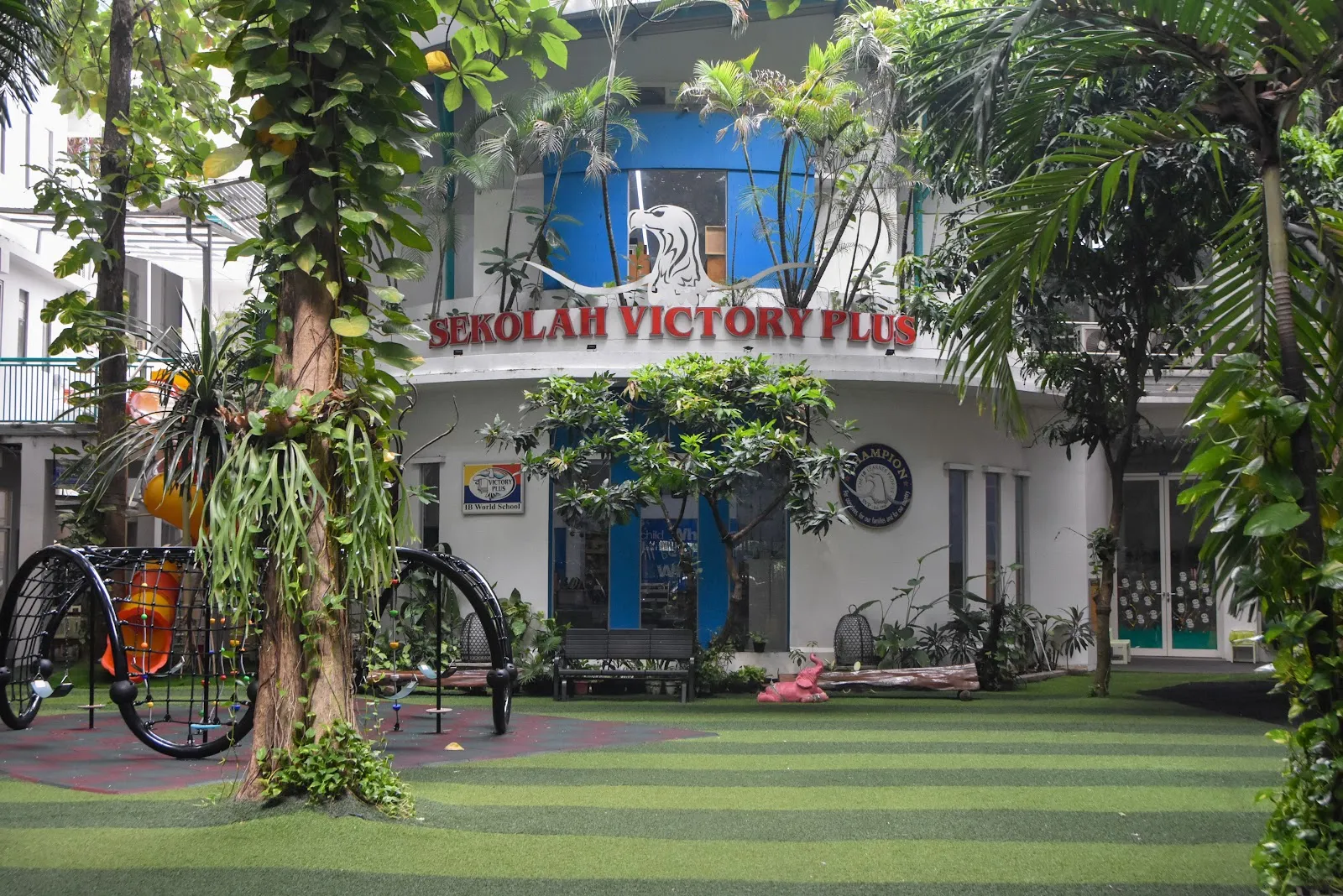 Sekolah Victory Plus campus
